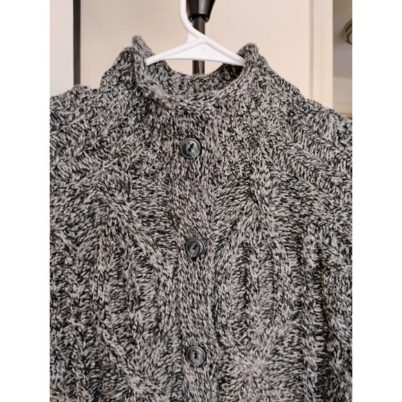 Small LL Bean Button Up Cable Knit Sweater. Preppy. Log cabin. Ocean. Lake. - Picture 4 of 16